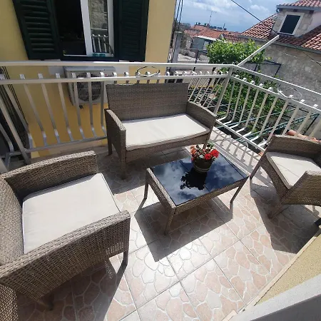 Apartamento Duje *